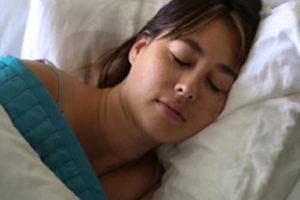 Лікувати рак потрібно під час сну