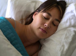 Лікувати рак потрібно під час сну